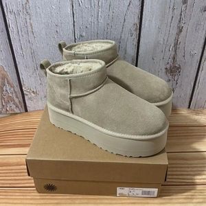 UGG Ultra Mini Mustard Seed (Women's)